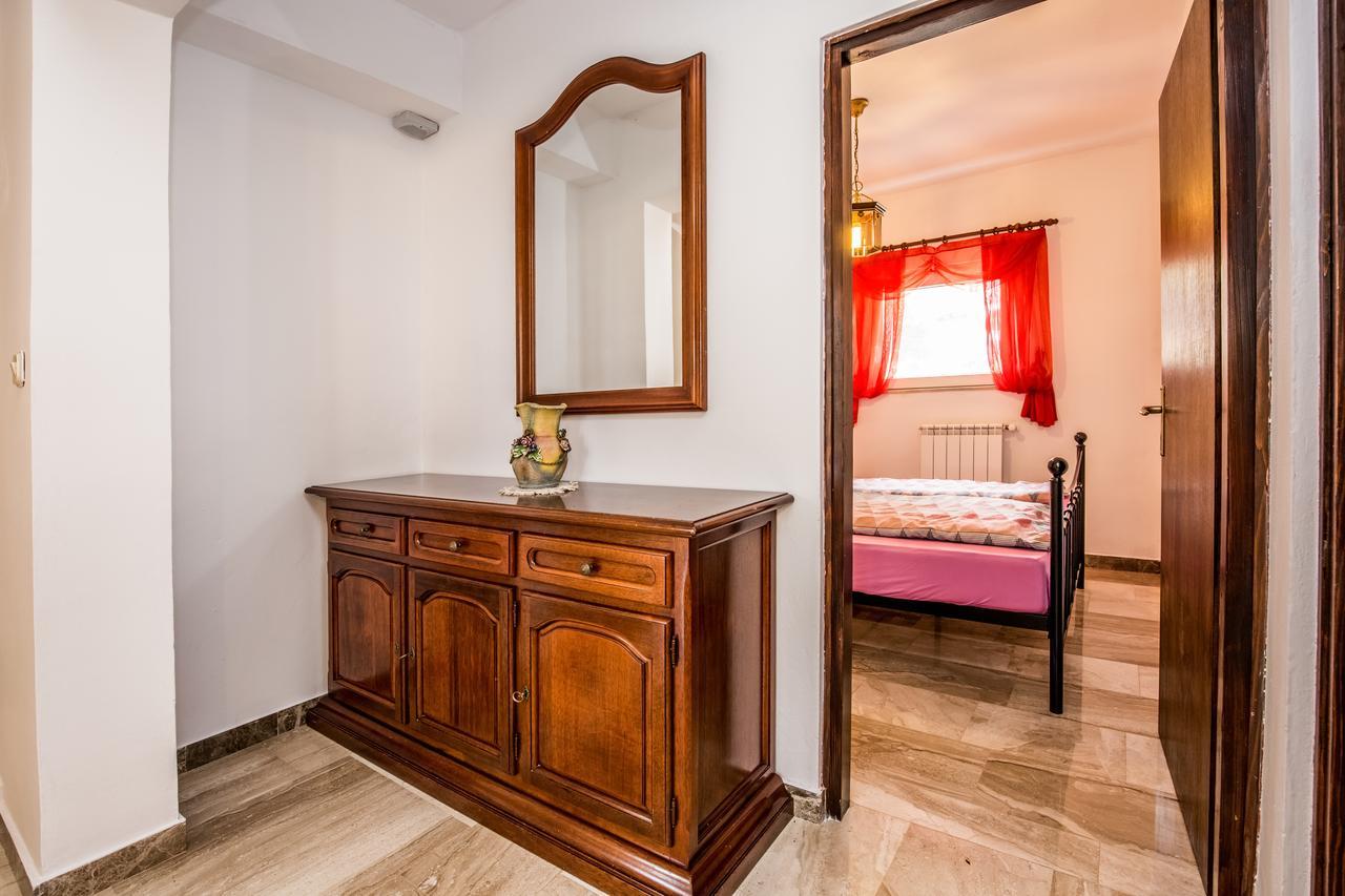 Apartment Carolina Ližnjan 외부 사진